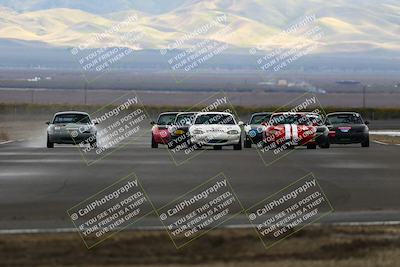 media/Nov-16-2025-CalClub SCCA (Sun) [[2975c16dfc]]/Group 4/Turn 1/